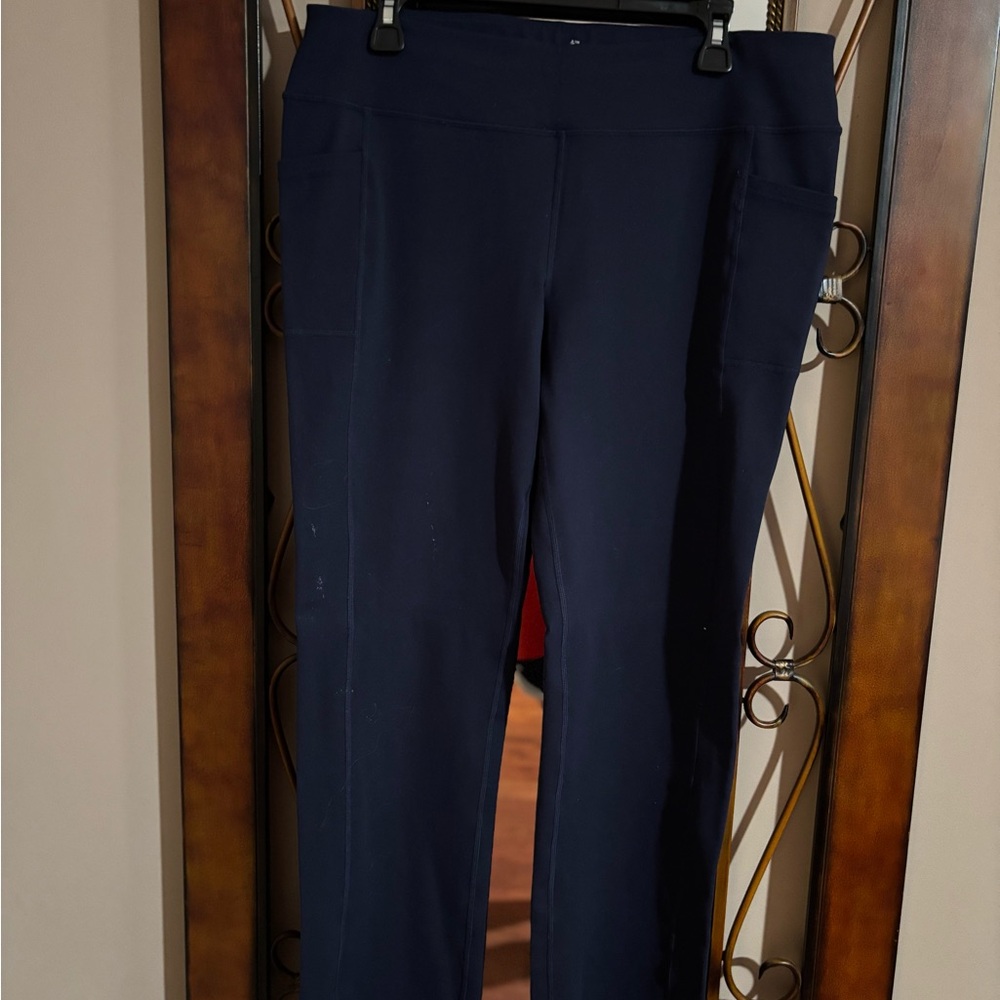 Skechers Dark Navy Ponte Leggings with Side Pockets